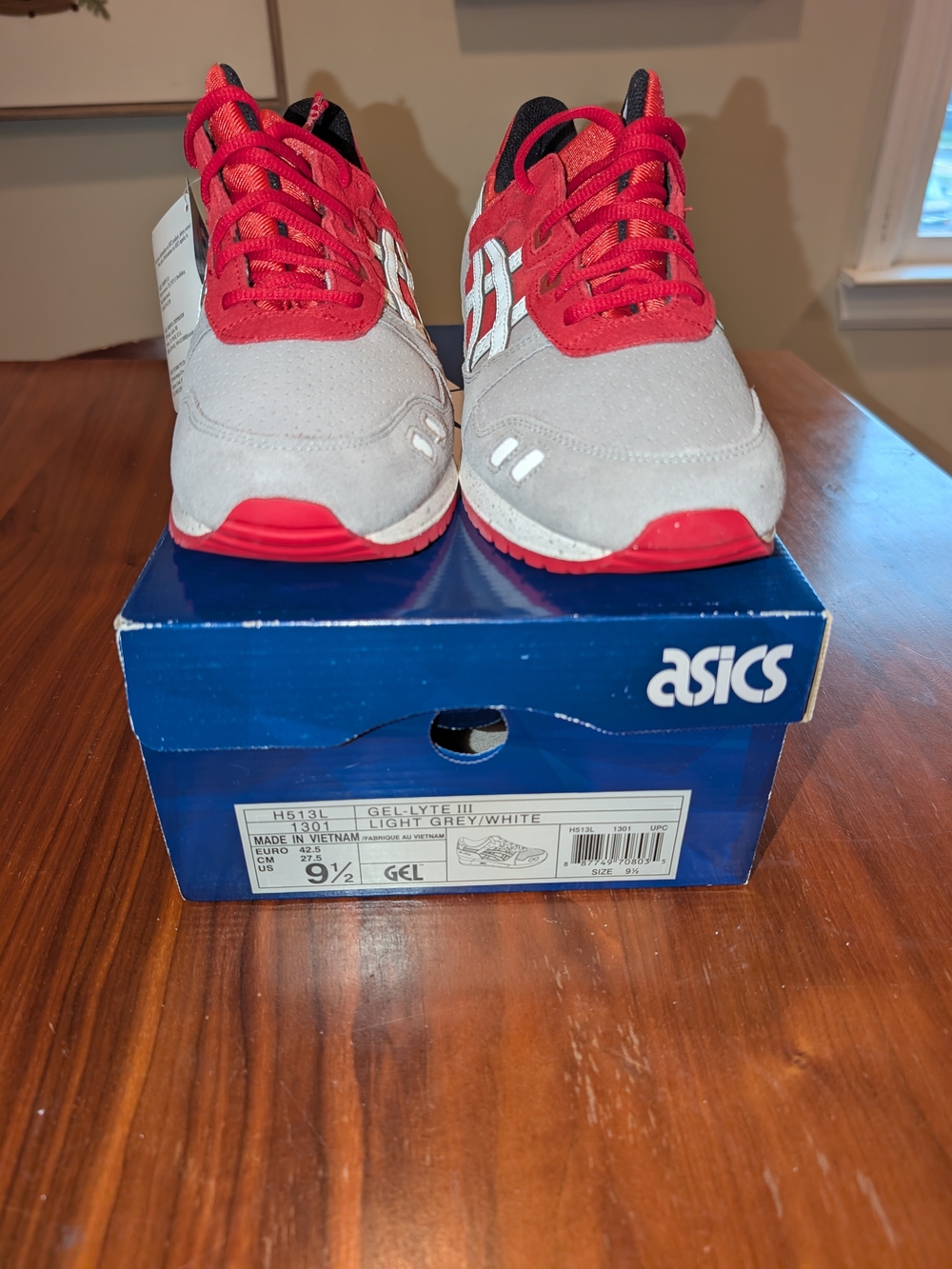 ASICS Gel-Lyte III Crane Men’s 9.5 Grey Red NWT - Picture 2 of 6
